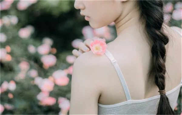 望谟香港胎儿多大能鉴定性别(香港抽血验男女预约) 望谟香港胎儿多大能鉴定性别(香港抽血验男女预约)